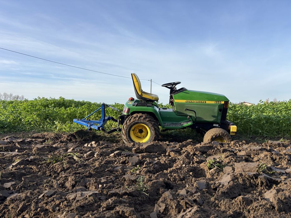 Usługi minitraktorkiem, glebogryzarką