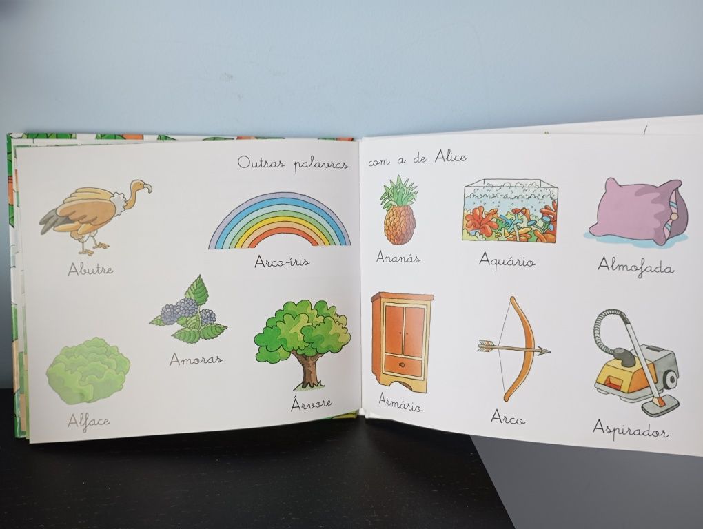 Livro A de Alice