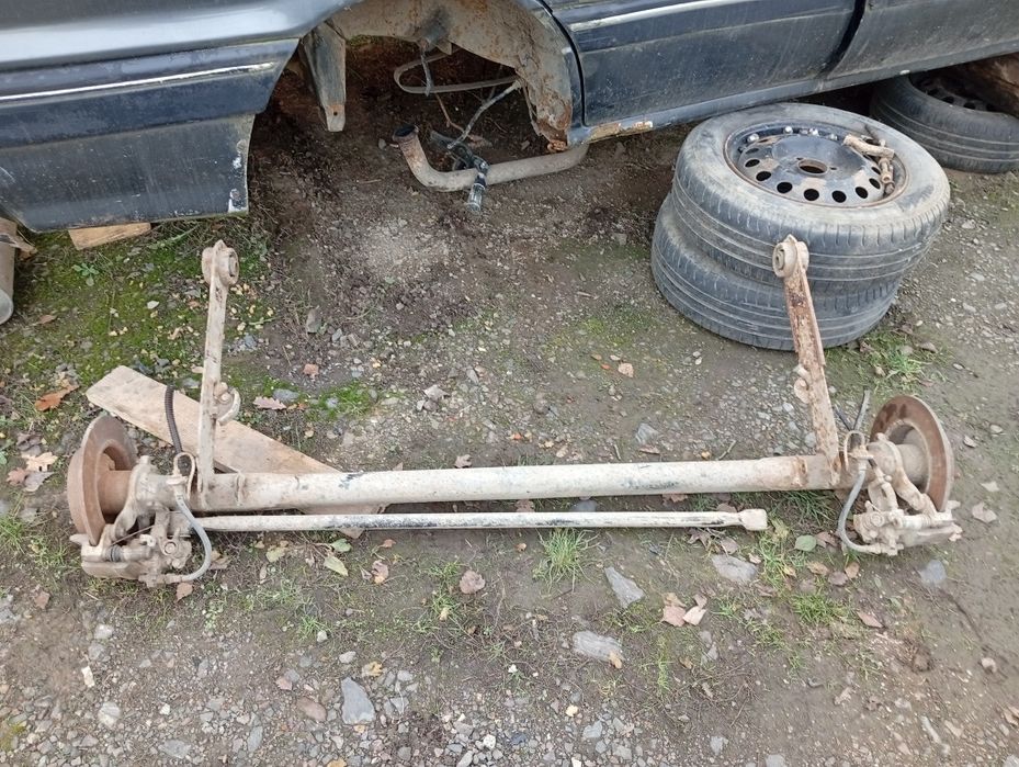 Галант 6 задня балка на дисках