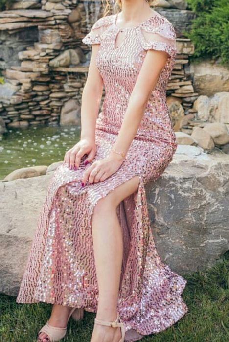 Випускна вечірня сукня рибка