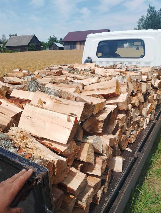 Sezonowane drewno kominkowe, opałowe