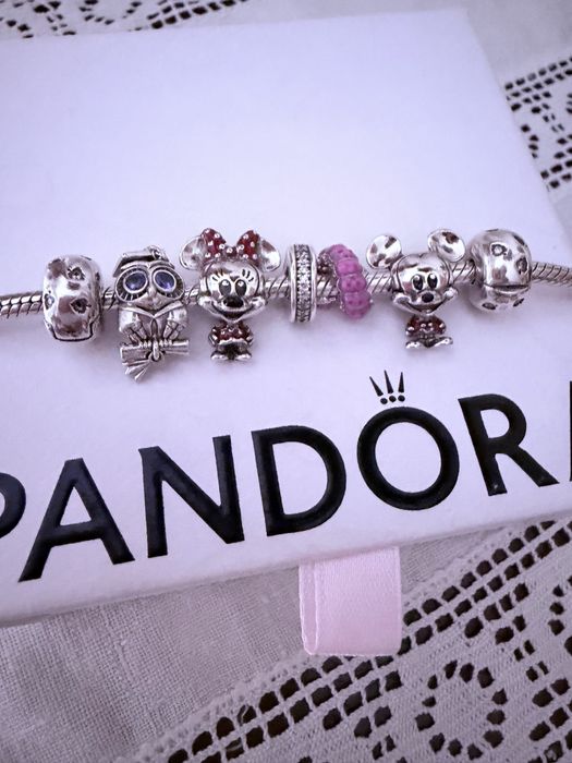 Pulseira Pandora 17,contas Mickey & Minie e mais contas,origem Pandora