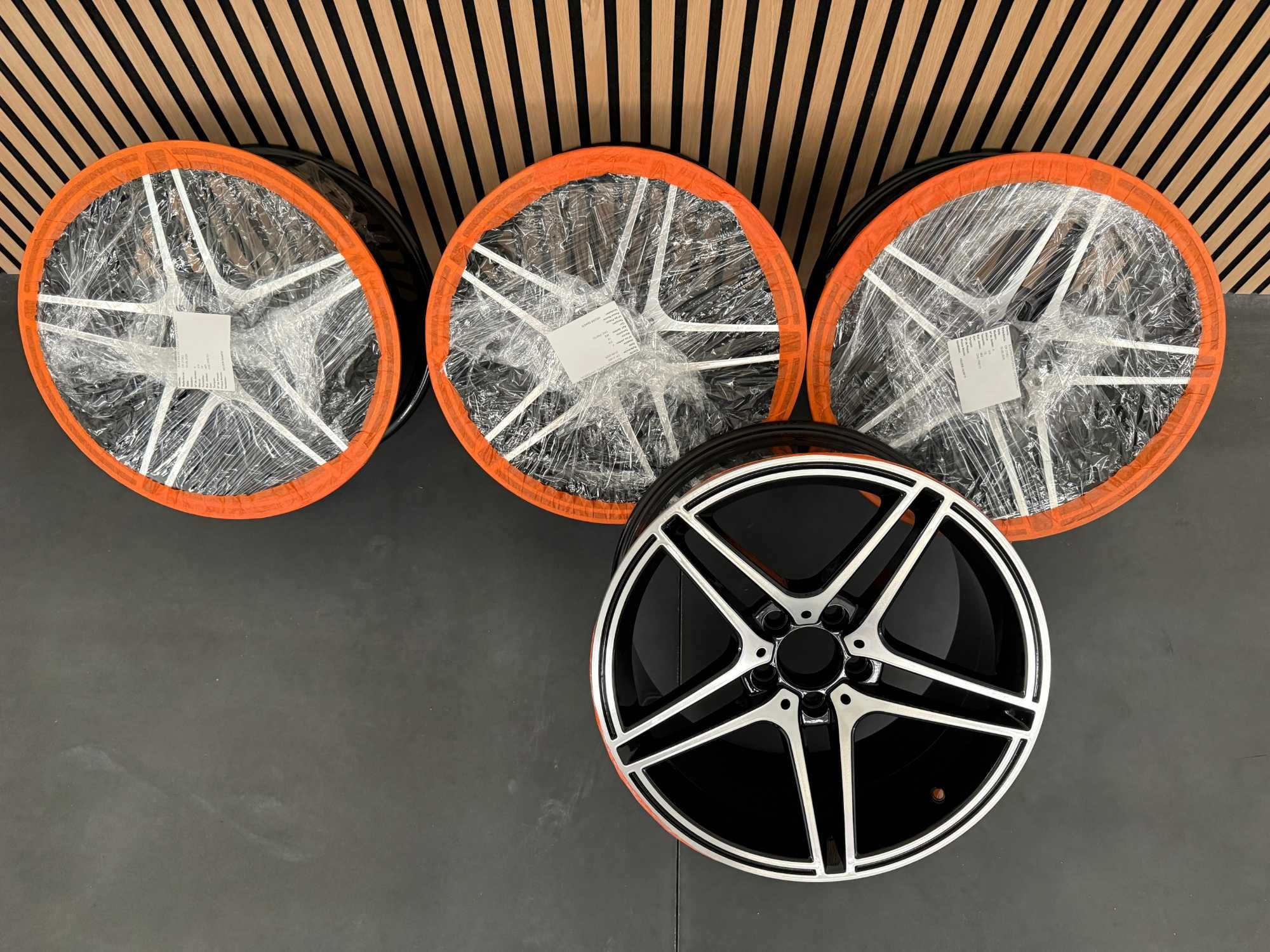 Jantes Mercedes 18 iguais a novas