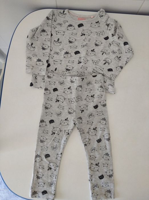 Pijama de 2 peças tamanho 6/12 meses