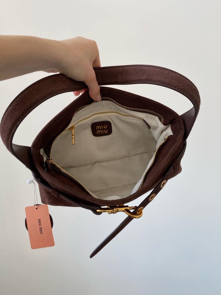Torebka Miu Miu Aventure Nappa Leather Bag Chocolate