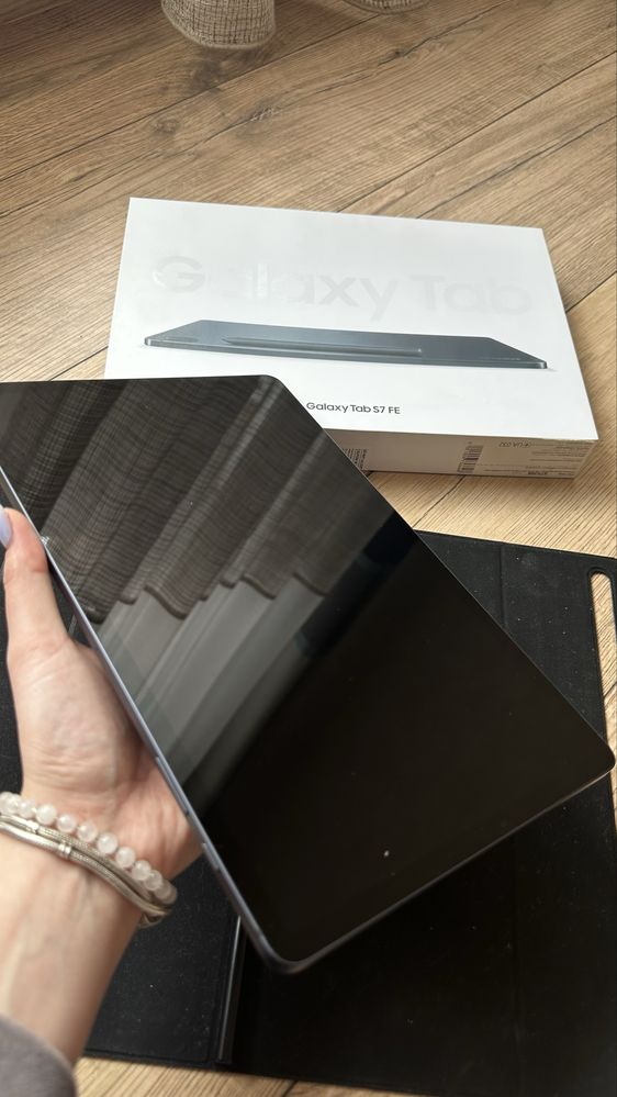 Планшет Samsung Galaxy Tab S7 FE (магнітний чохол у подарунок)