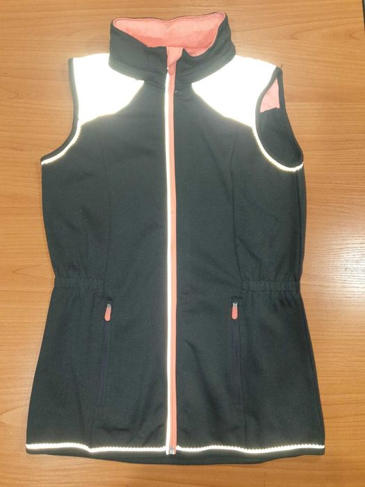 Жилет спортивний