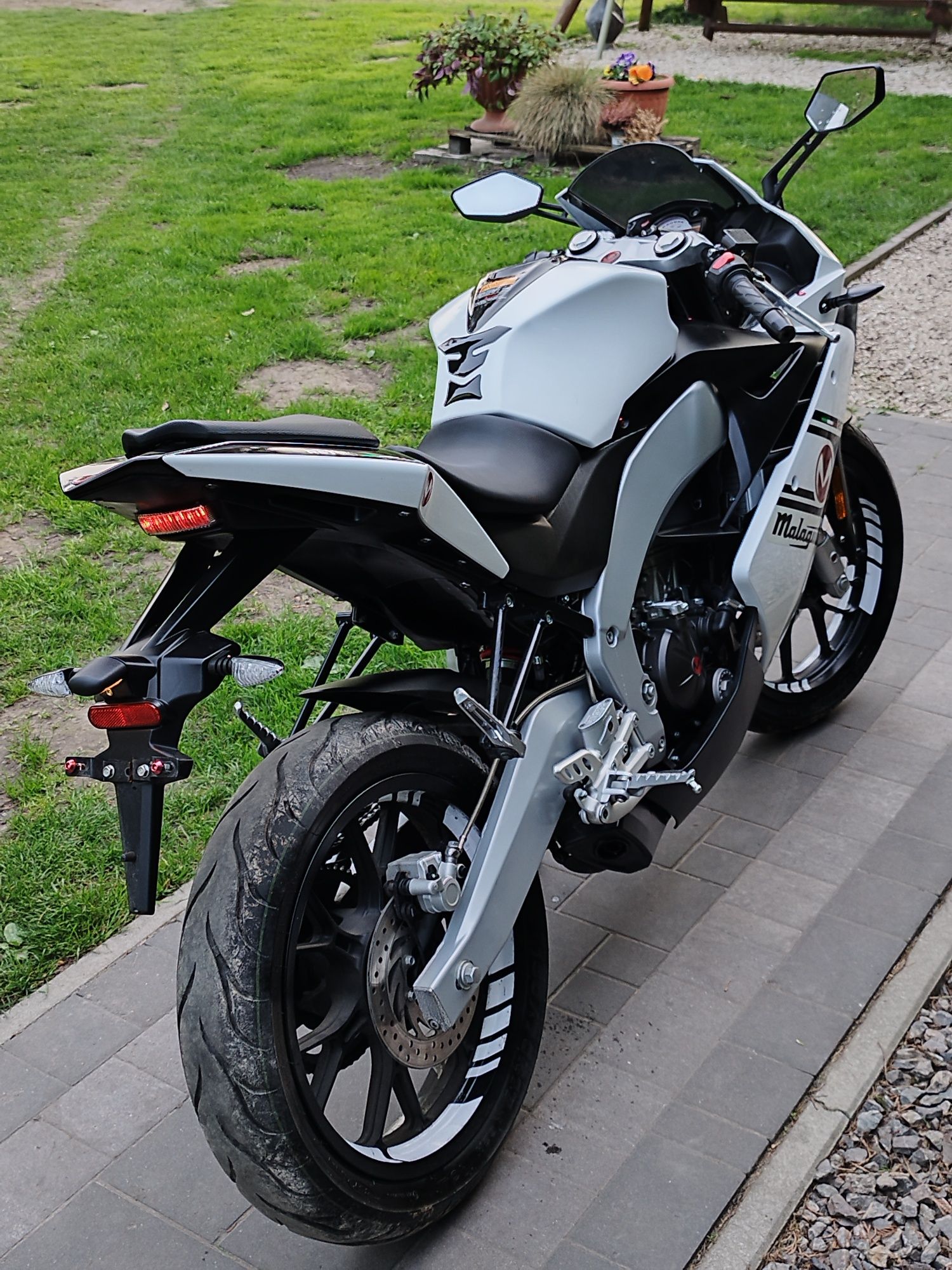 Malaguti Aprilia RST 125 ccm 2020r 6 tys km przebiegu