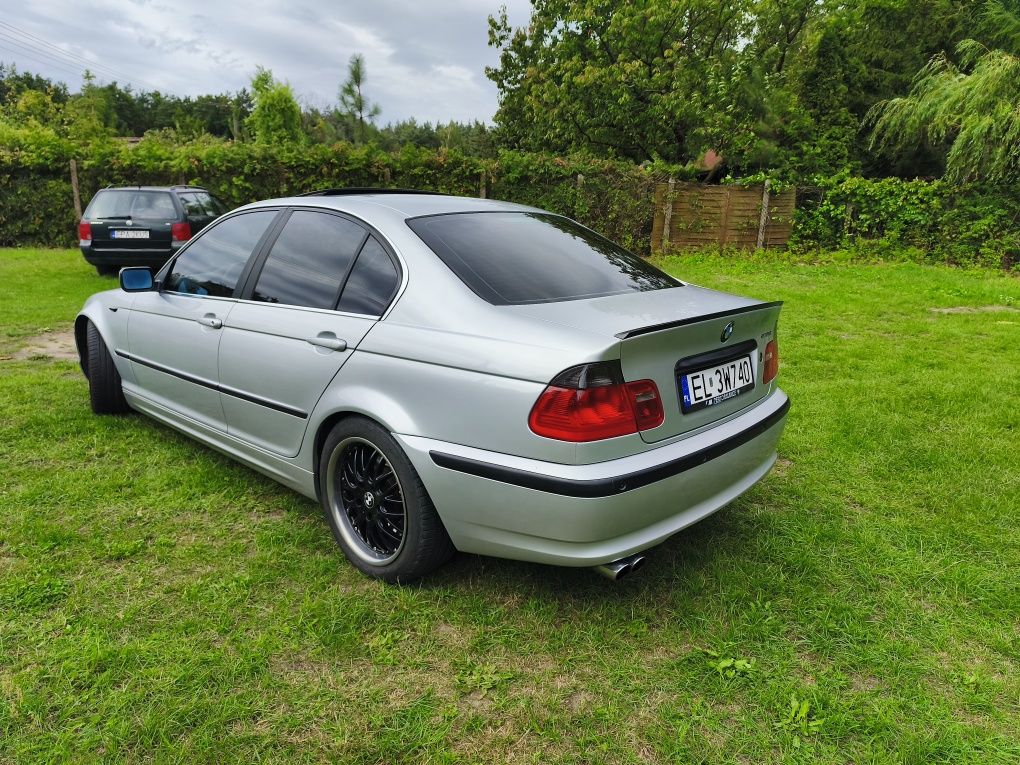 BMW E46 330i z LPG, bogate wyposażenie, stan bardzo dobry