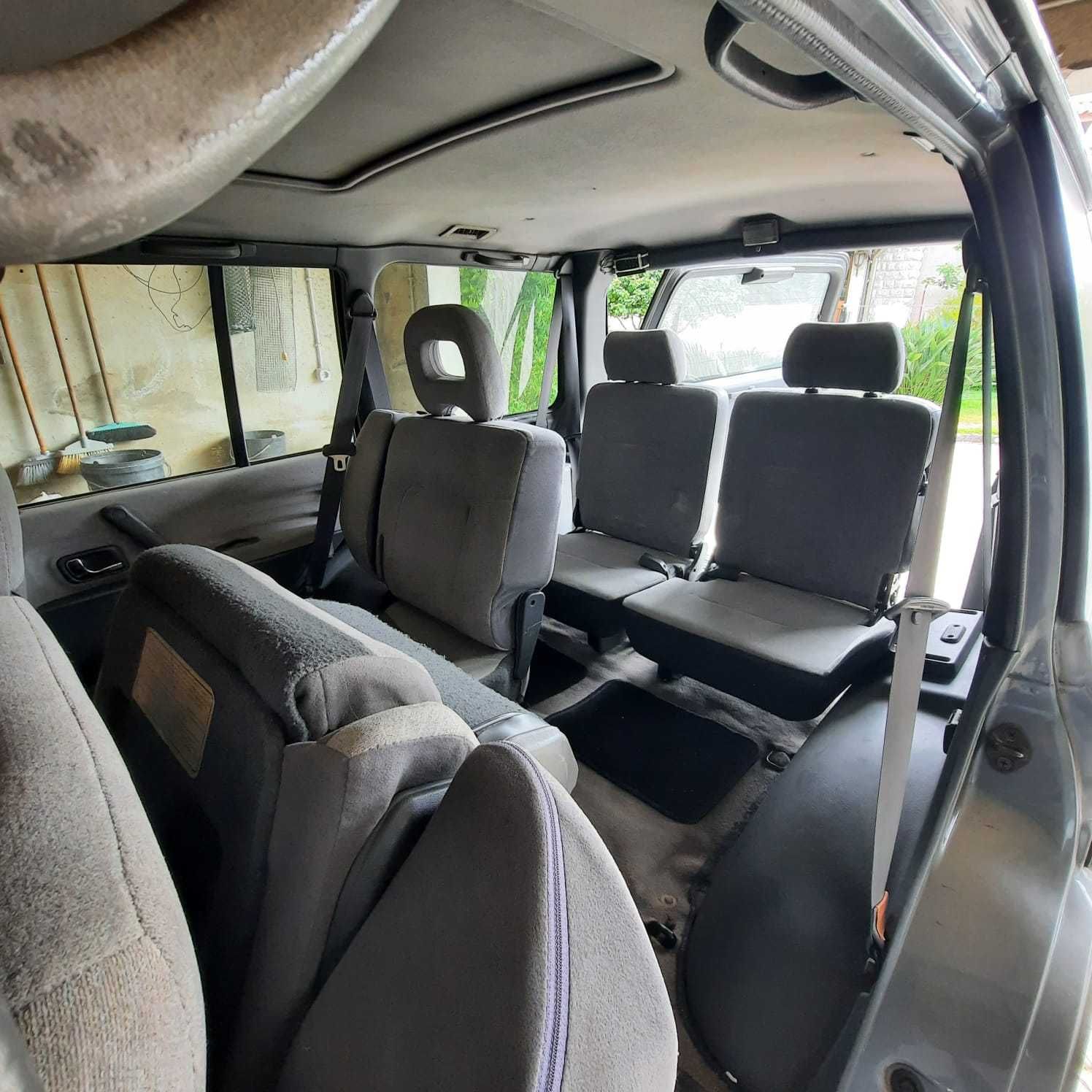 Mitsubishi Pajero 7 lugares