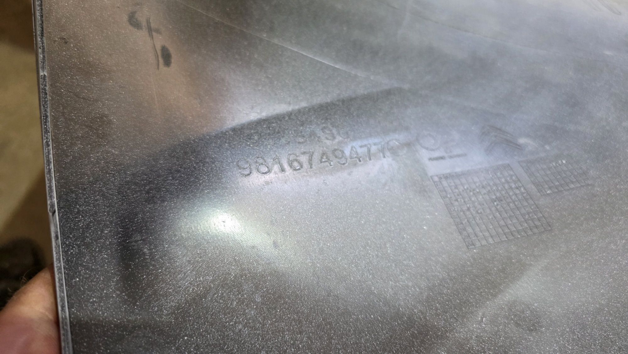 Zderzak przód przedni citroen berlingo 4 IV nowy OE 18-