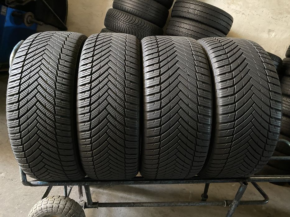 Шини різноширокі 275/40/20+245/45/20 - 4шт Imperial All Season Driver