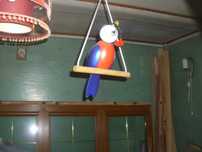 lampa sowa drewniana