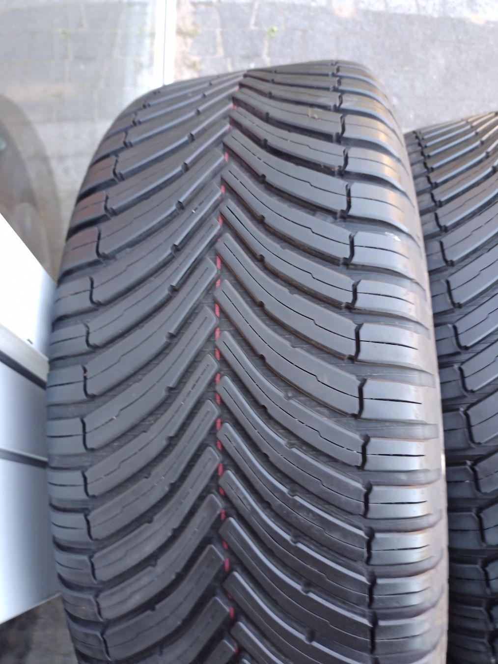 Koła całoroczne Bridgestone 235/55R17 VW Multivan Caravelle T6.1 T6 T5