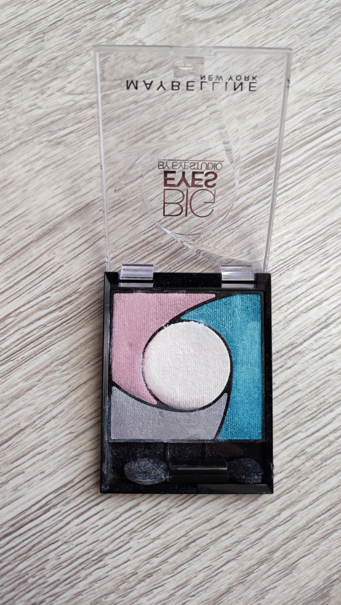 Maybelline Big Eyes paletka cieni