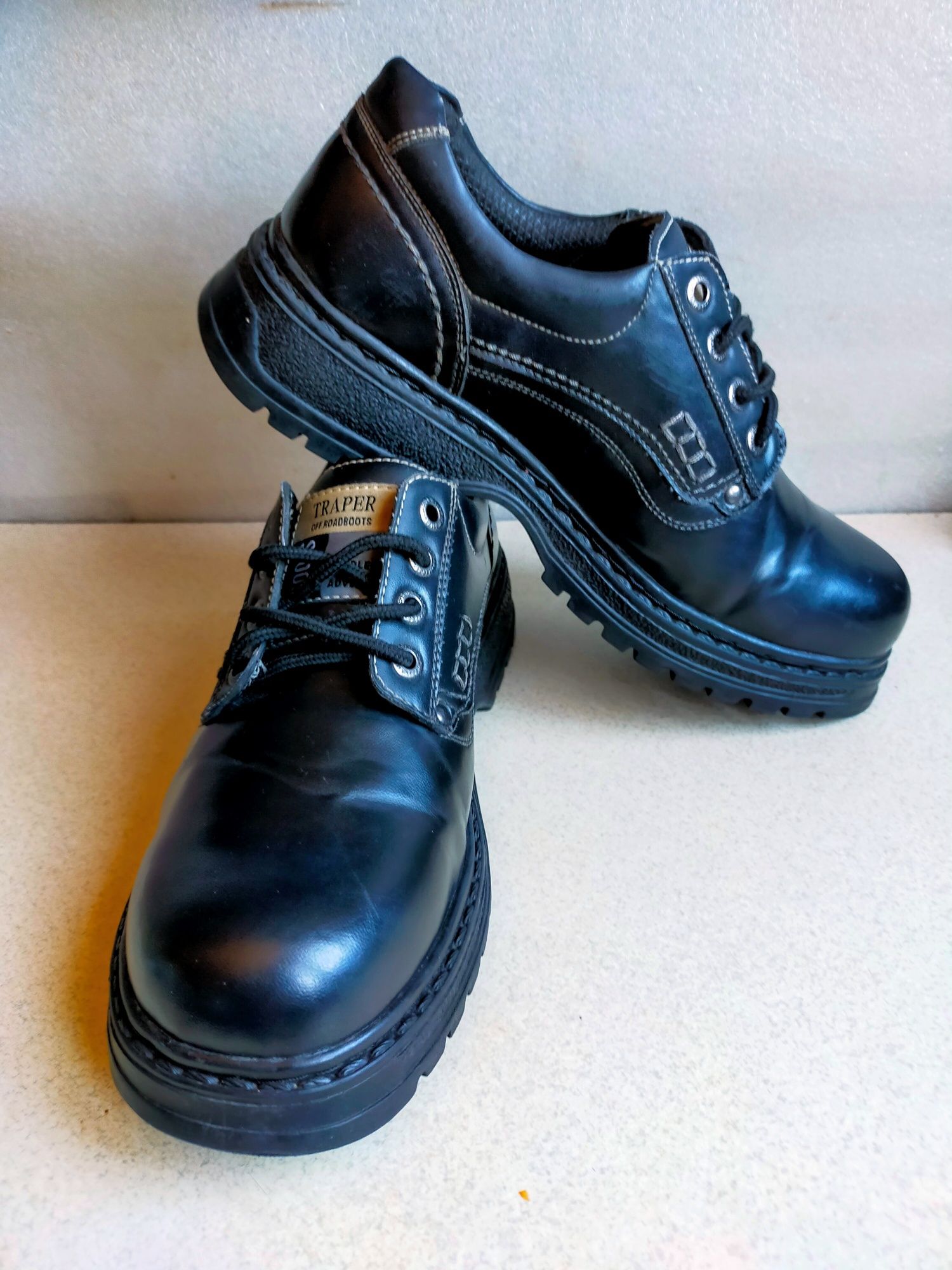 Buty trapery terenowe 45
