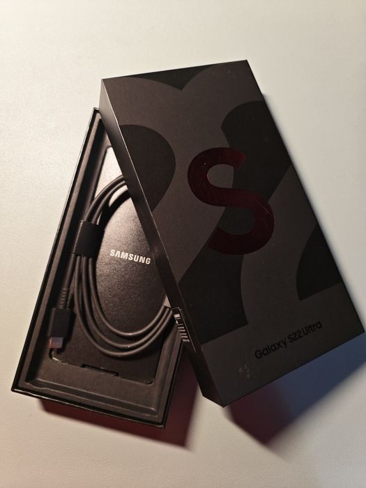 Samsung S22 Ultra 512 GB + Capa Burga