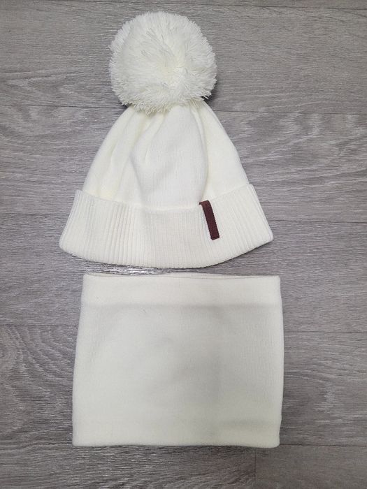 Шапка з хомутом зимова