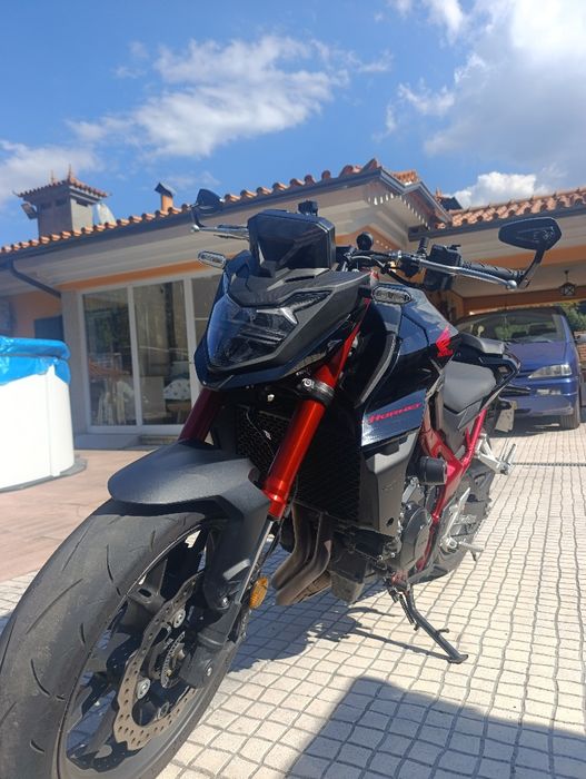 Mota Honda Hornet 750