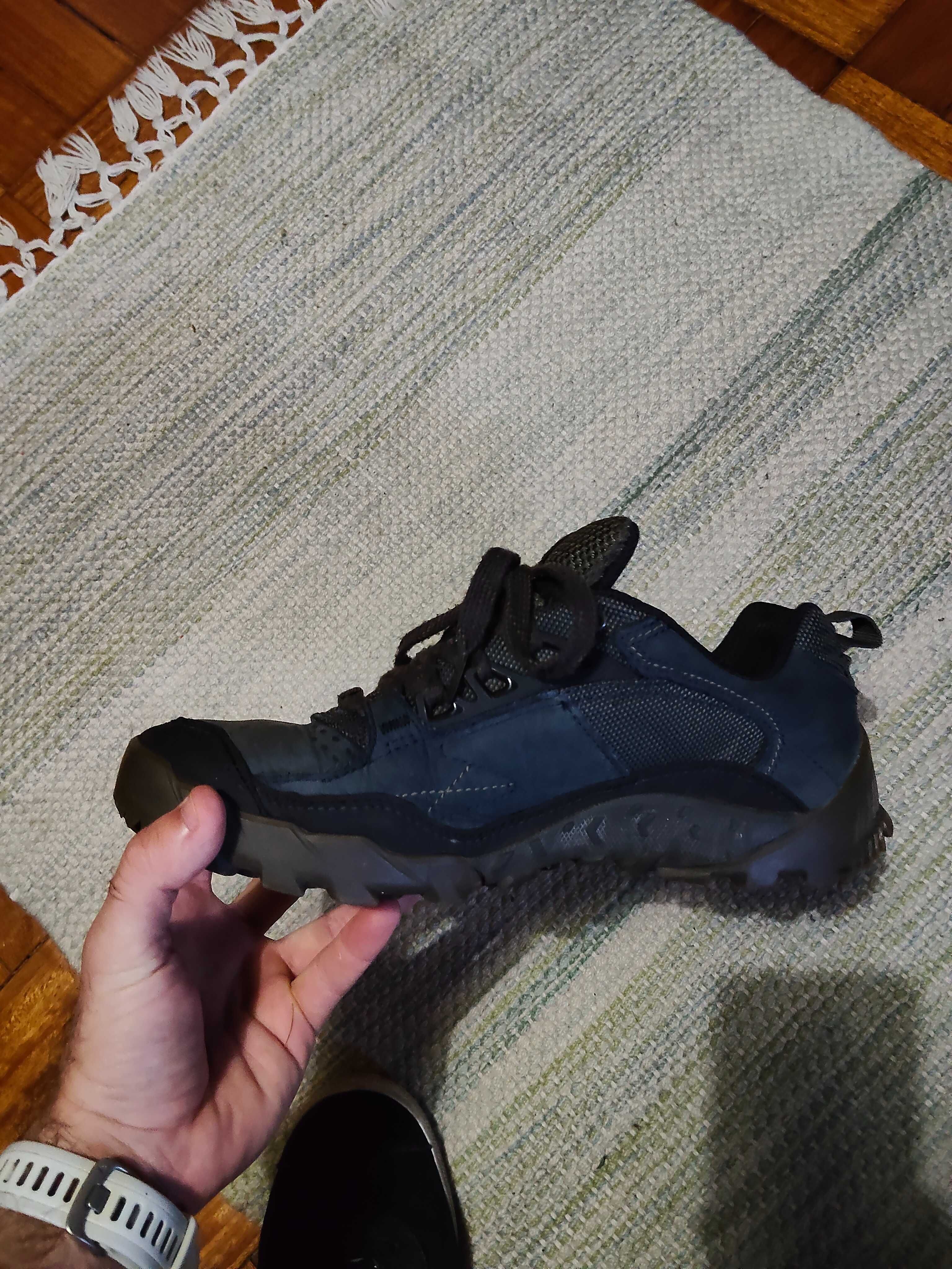 Merrell Annex Trak Low Azul