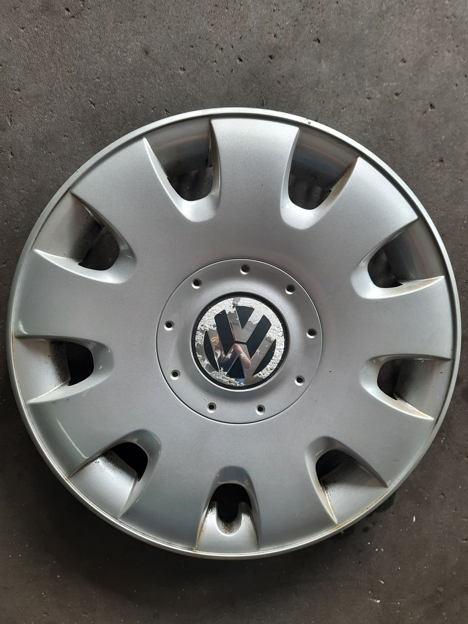 (23) Kołpaki 15" - Volkswagen (3 szt)
