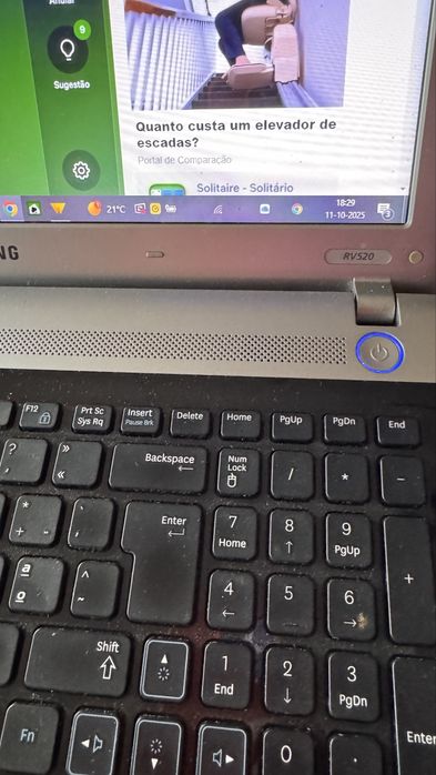 Samsung RV520 i5 | SSD 600GB | DVD | Rápido e funcional | Windows 10