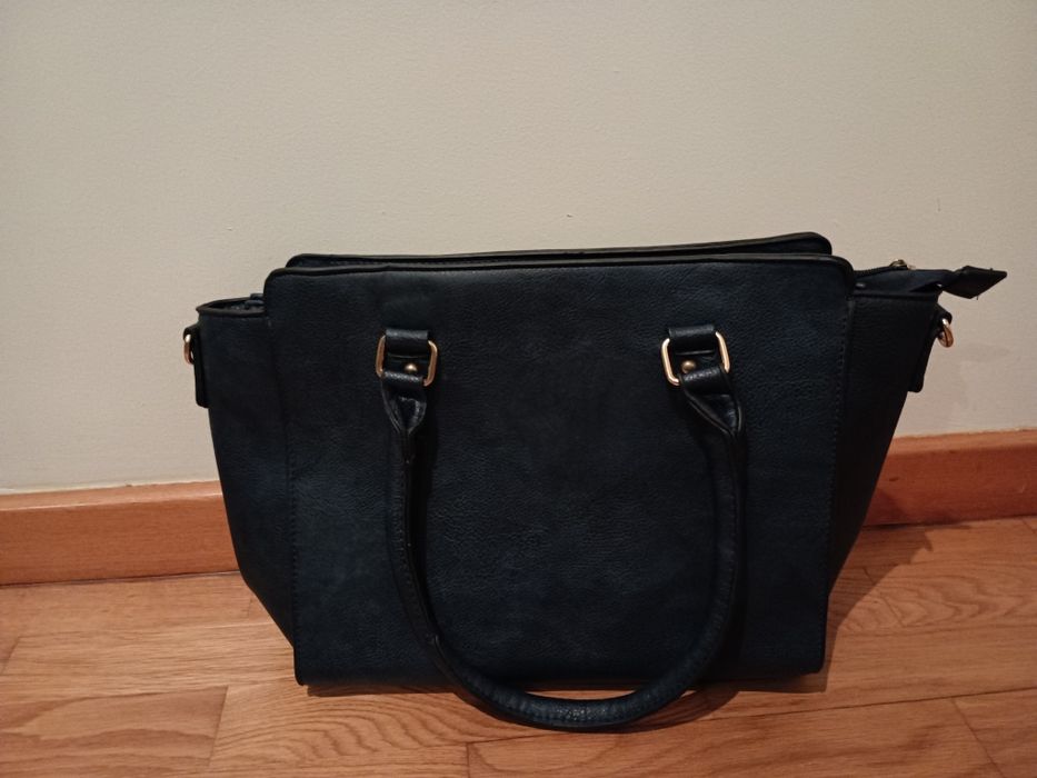 Mala/ carteira de mulher