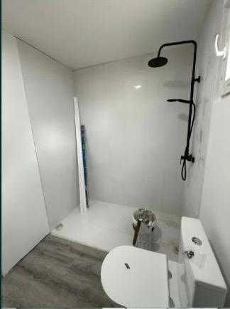 Moradia T2 remodelada + 2 pronta a habitar