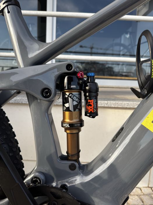 bicicleta E-MTB Evoflow - (CEF50) Full Carbon