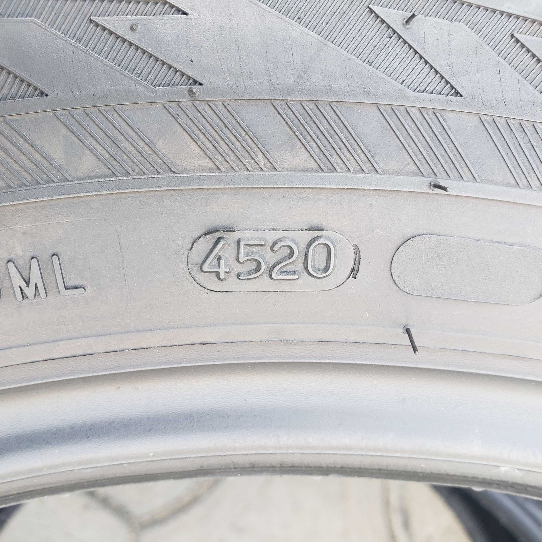 Шини 235/60 R18 Nokian (Нокіан) 330$/4шт. зимова резина