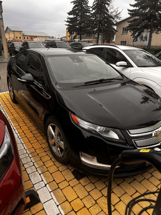 Продам шевроле вольт