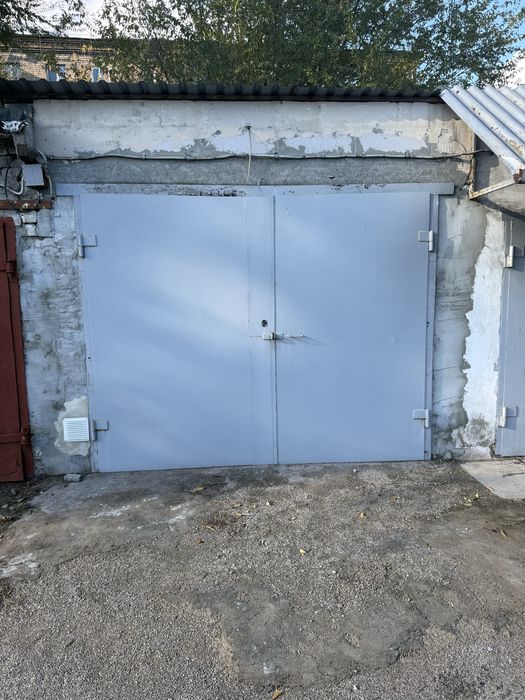 Продам капитальный гараж, кооператив ОГК Центр