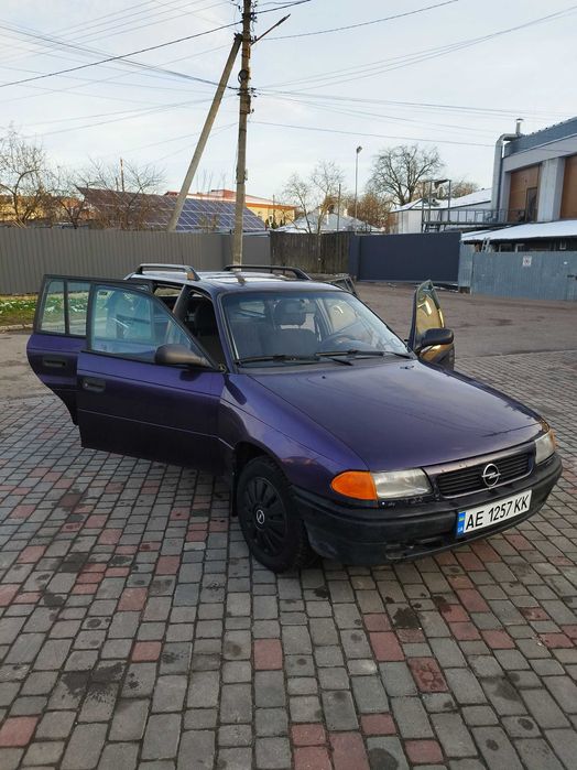 Opel Astra 1,7 td універсал,економне та надійне авто на кожен день.