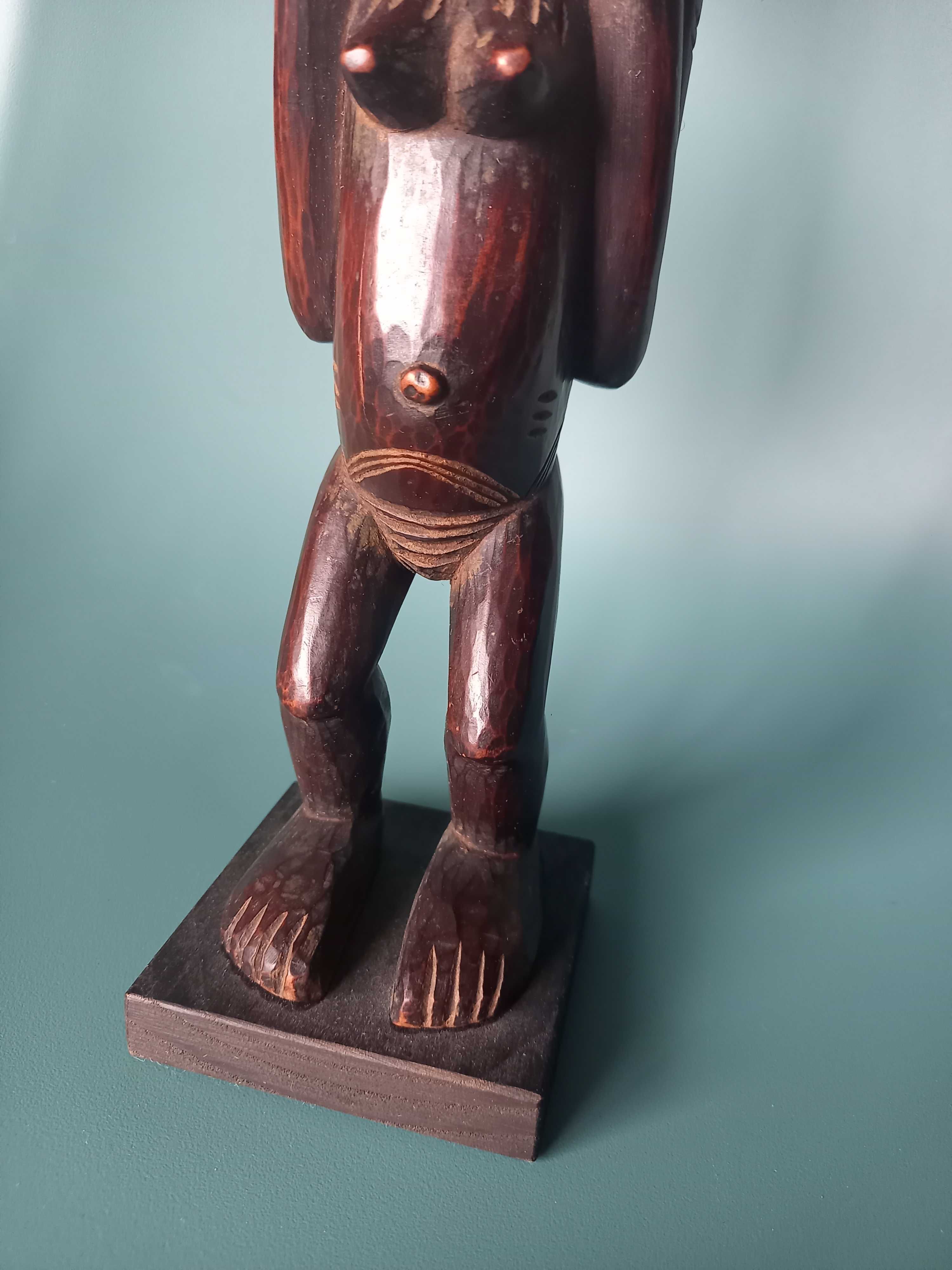 Arte africana figura