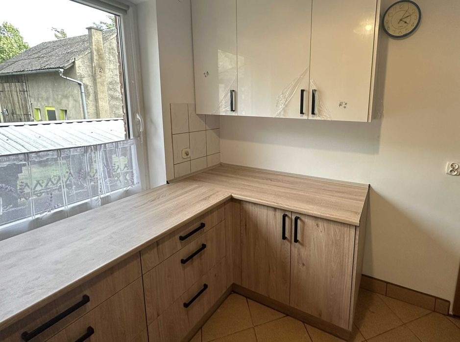 Montaż i łączenie blatów HPL, laminat, drewno (na łyżwę i prosto itp)