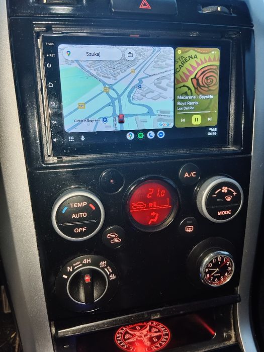 Radio 2 din Android i car play 2GB RAM 32GB