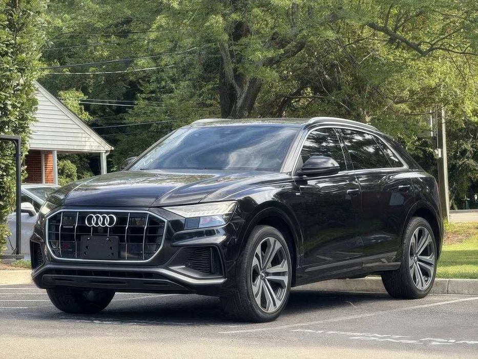 Audi Q8 quattro Prestige      2021