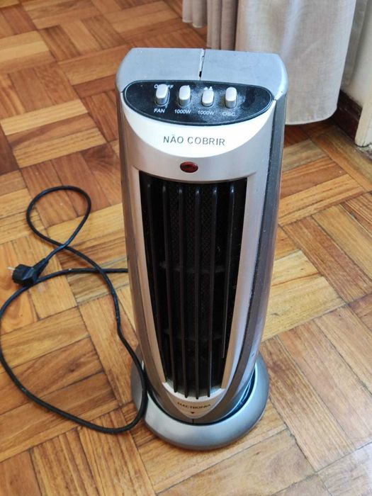 Termoventilador de pé Electronia
