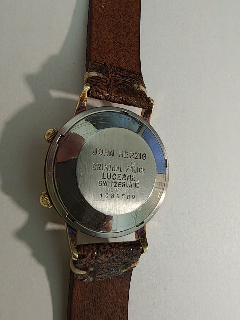 Jaeger LeCoultre Memovox E855