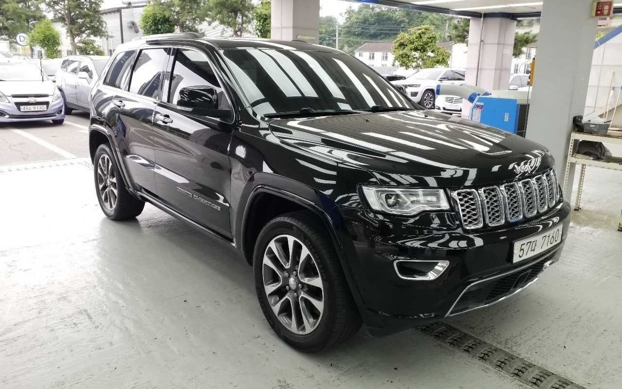Jeep Grand Cherokee (WK2) 3.0(d) V6