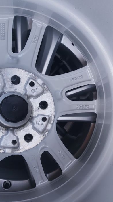 Koła Zimowe R16  BMW F45 F46