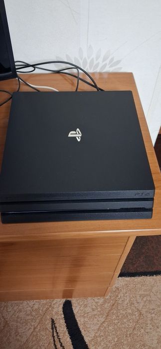 Плейстейшн 4.Playstation 4PRO 1ТВ. Модель GUH 7208 В