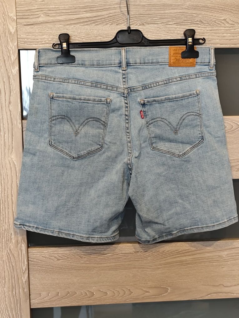 Krótkie spodenki Levi's męskie rozm.29.