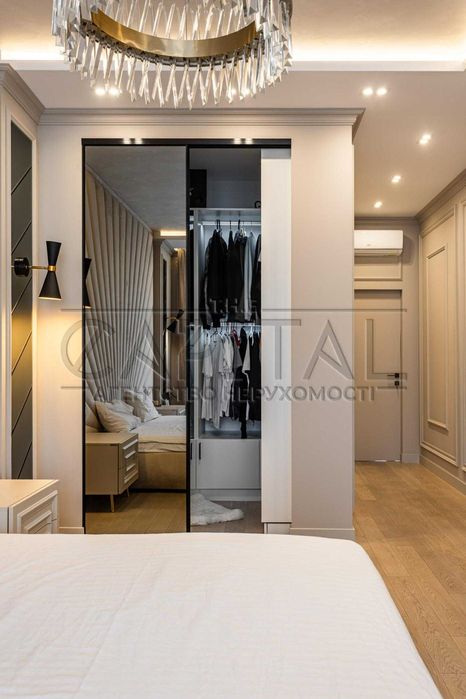 Дизайнерська 3-кімнатна квартира 120 м² з ремонтом в ЖК «Поділ Град»
