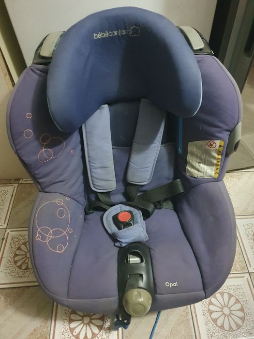 Дитяче автокрісло Франція