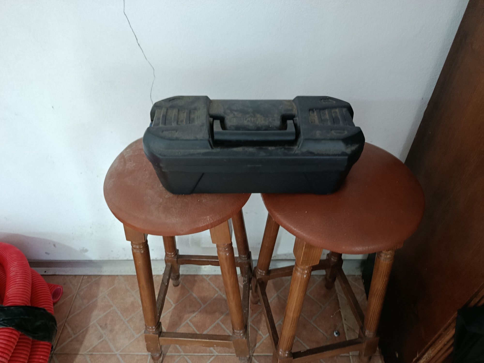Diverso material