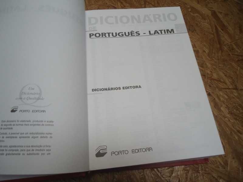 Dicionário Português-Latim da Porto Editora