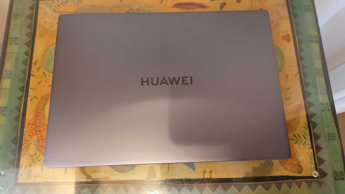 Portátil Huawei Matebook D16