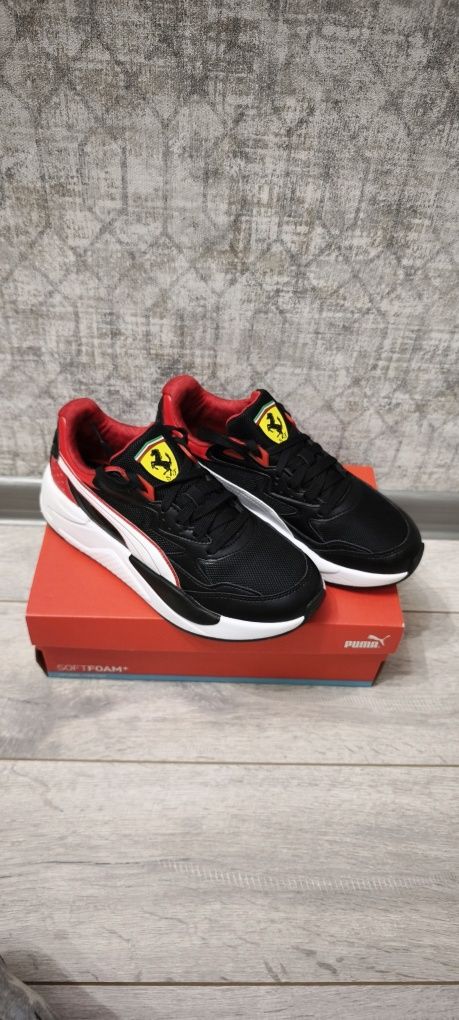 Кросівки Puma Ferrari X-Ray Speed 38.5