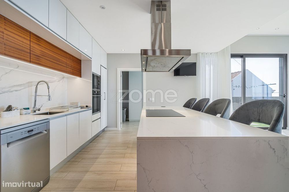 Moradia T3 Térrea com vista Mar- Ribeira Brava